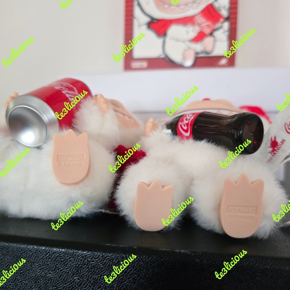 POP MART LABUBU THE MONSTERS COCA COLA VINYL FACE PENDANT - Picture 5 of 14